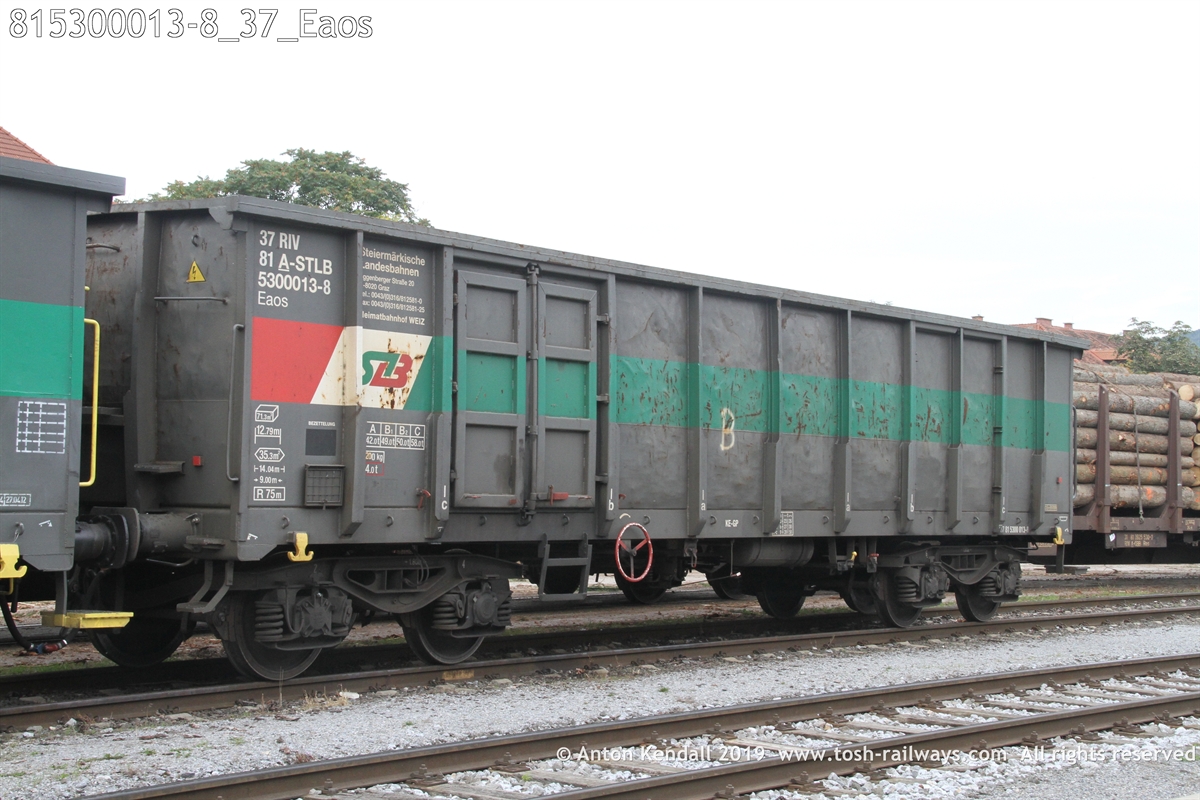 815300013-8_37_Eaos.JPG